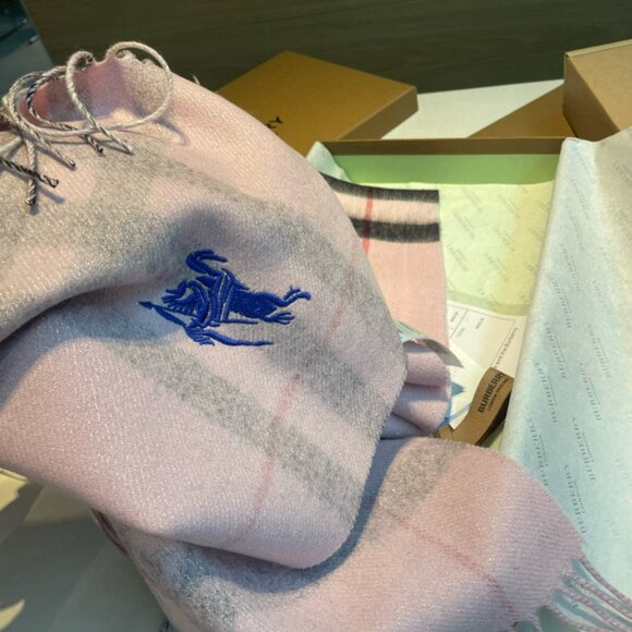 Burberry Knight logo, wool scarf - Picture 3 of 6